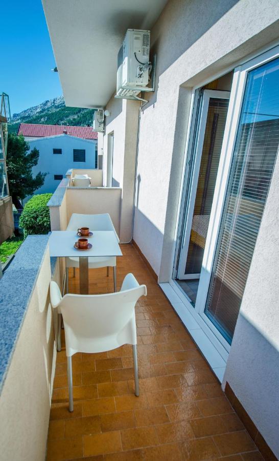 Villa Nedo Baška Voda エクステリア 写真