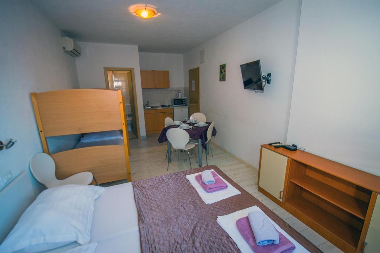 Villa Nedo Baška Voda エクステリア 写真
